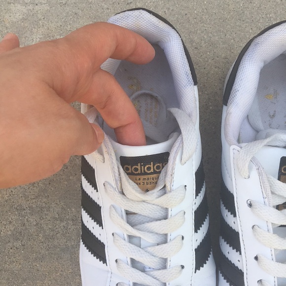 🎄 SALE Adidas Sneakers - Picture 3 of 7